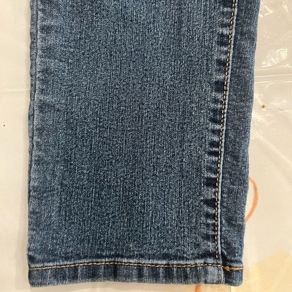 Levi's Dark Blue Skinny Jeans - Picture 2 of 11